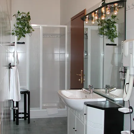 מלון Firenze & פנאנו